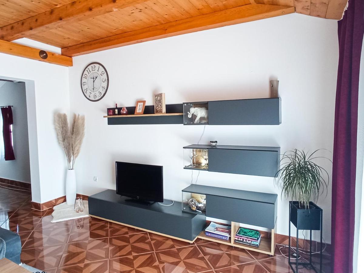 Apartment Aleksandra Malinska Exteriér fotografie