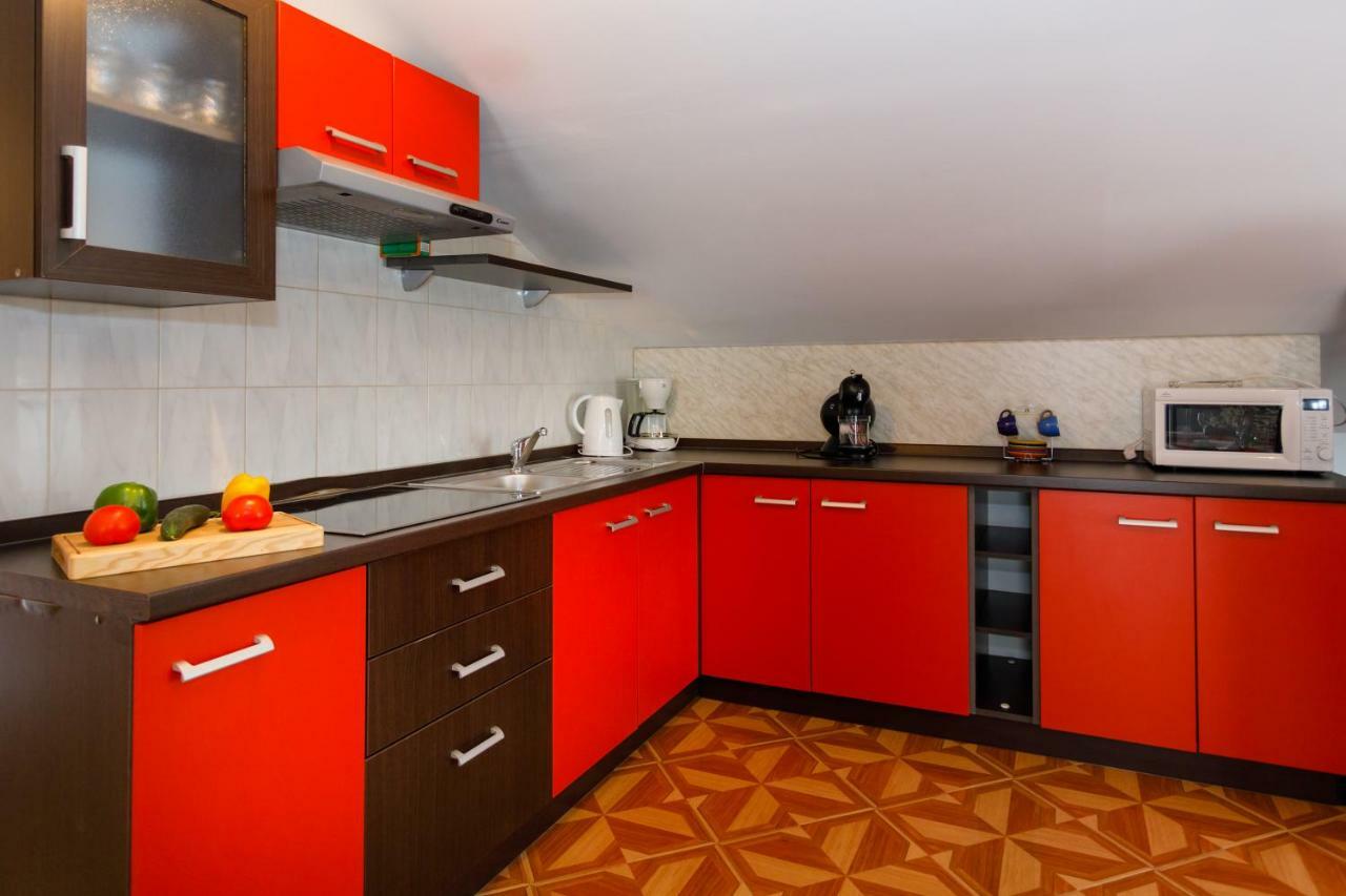 Apartment Aleksandra Malinska Exteriér fotografie